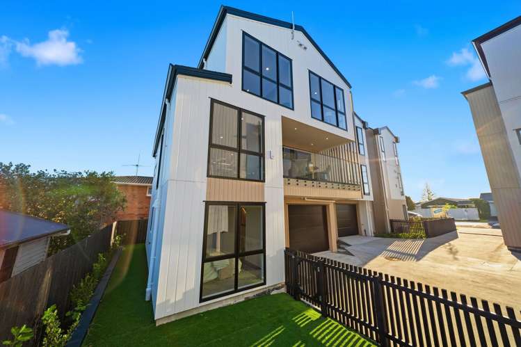 8B Stanley Avenue Milford_17