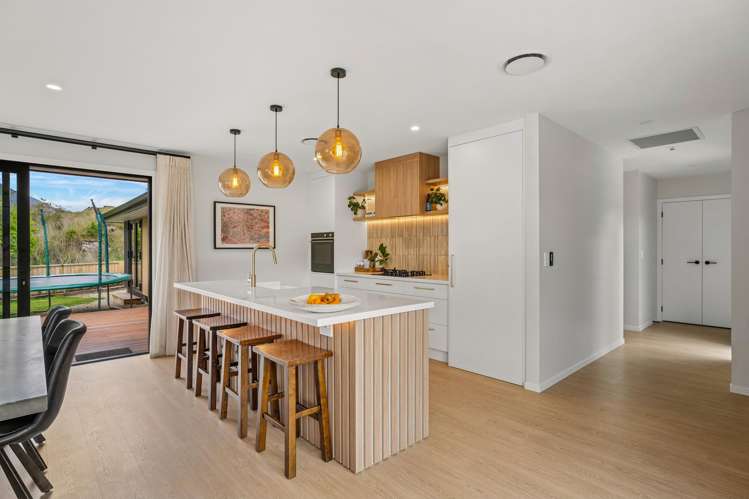 36 Friesian Close Jacks Point_7