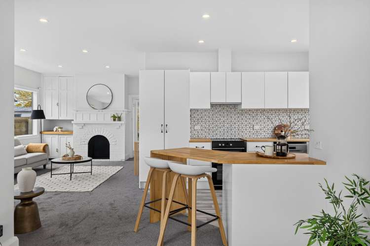 37 Frankleigh Street Somerfield_6