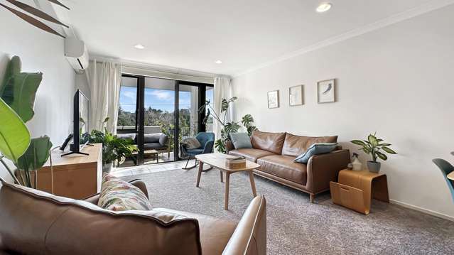 17/8 Monte Cassino Place Birkdale_1