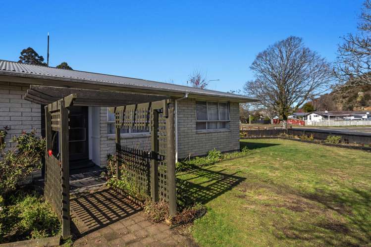 415 River Road Kawerau_11