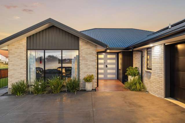 62 The Esplanade Pegasus_1