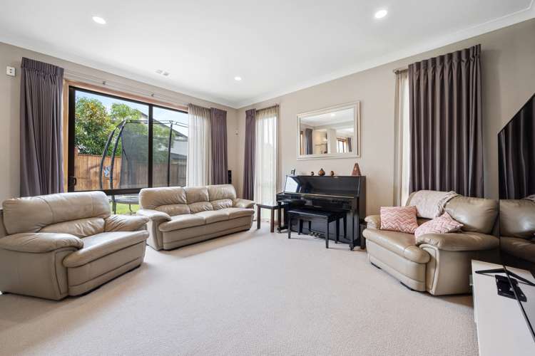 5 Gibbston Crescent Flat Bush_13