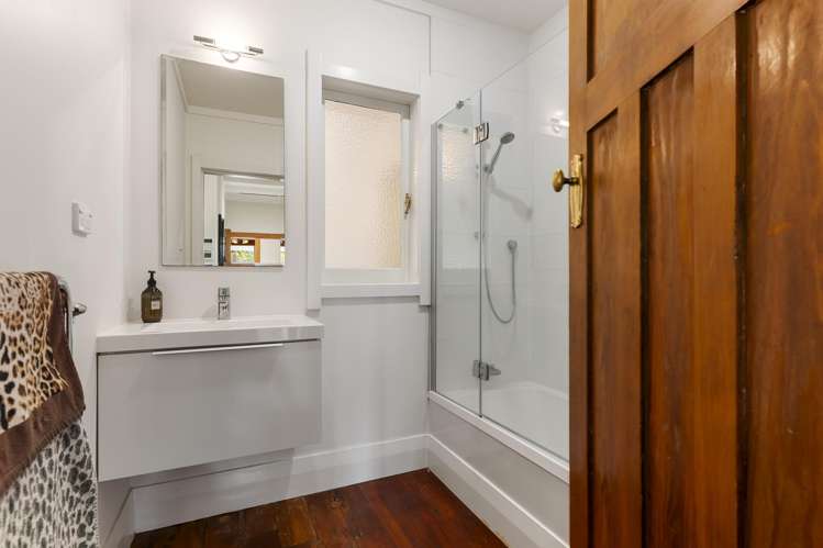 46 Moana Avenue One Tree Hill_12