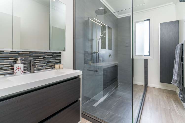 5 Chain Hills Road Chain Hills_11