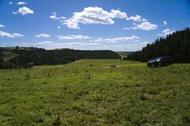 1-6/461 Otamarakau Valley Road_3