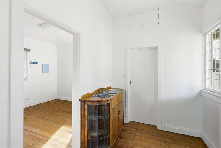 7 Tangahoe Street Paekakariki_54