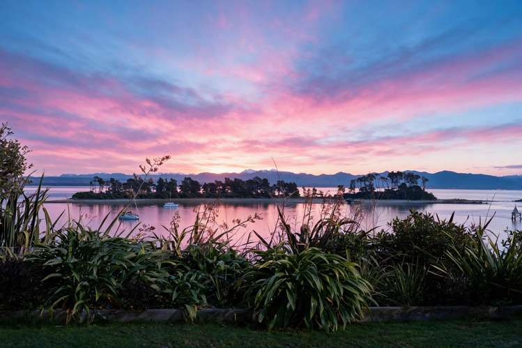 10 Victoria Road Stepneyville_13
