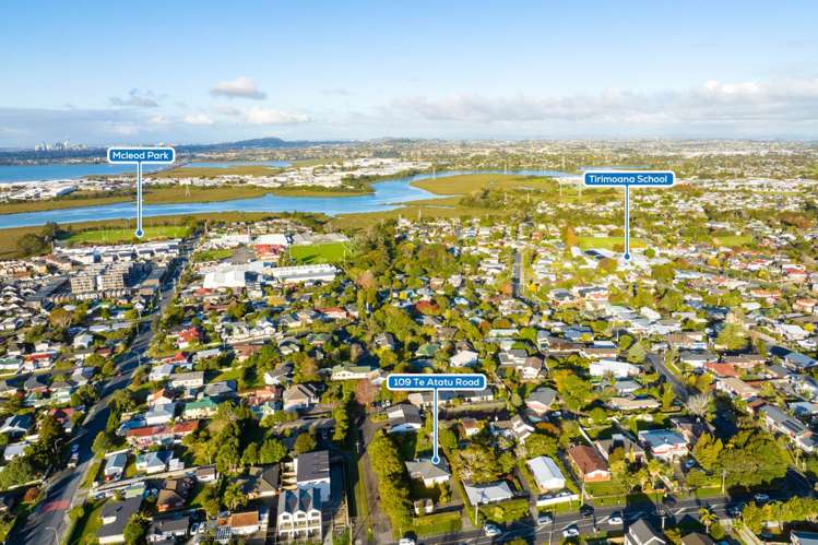 109 Te Atatu Road Te Atatu South_24