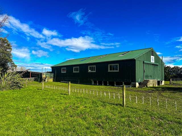 245 Hishon Road South Hillend_2