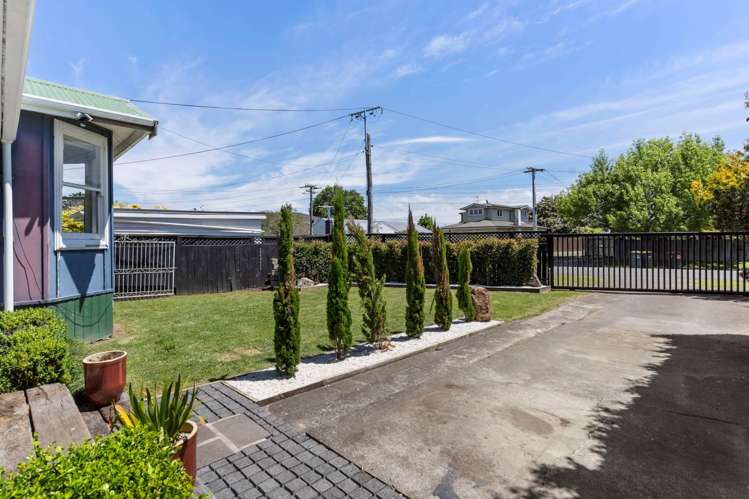 31 Rambler Crescent Beach Haven_11