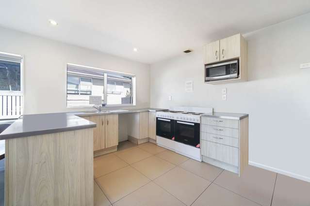 Room 1/7B James Street Mangere East_2