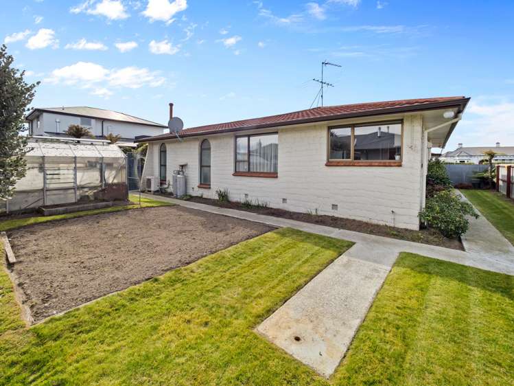 2/282 Tancred Street Ashburton_19