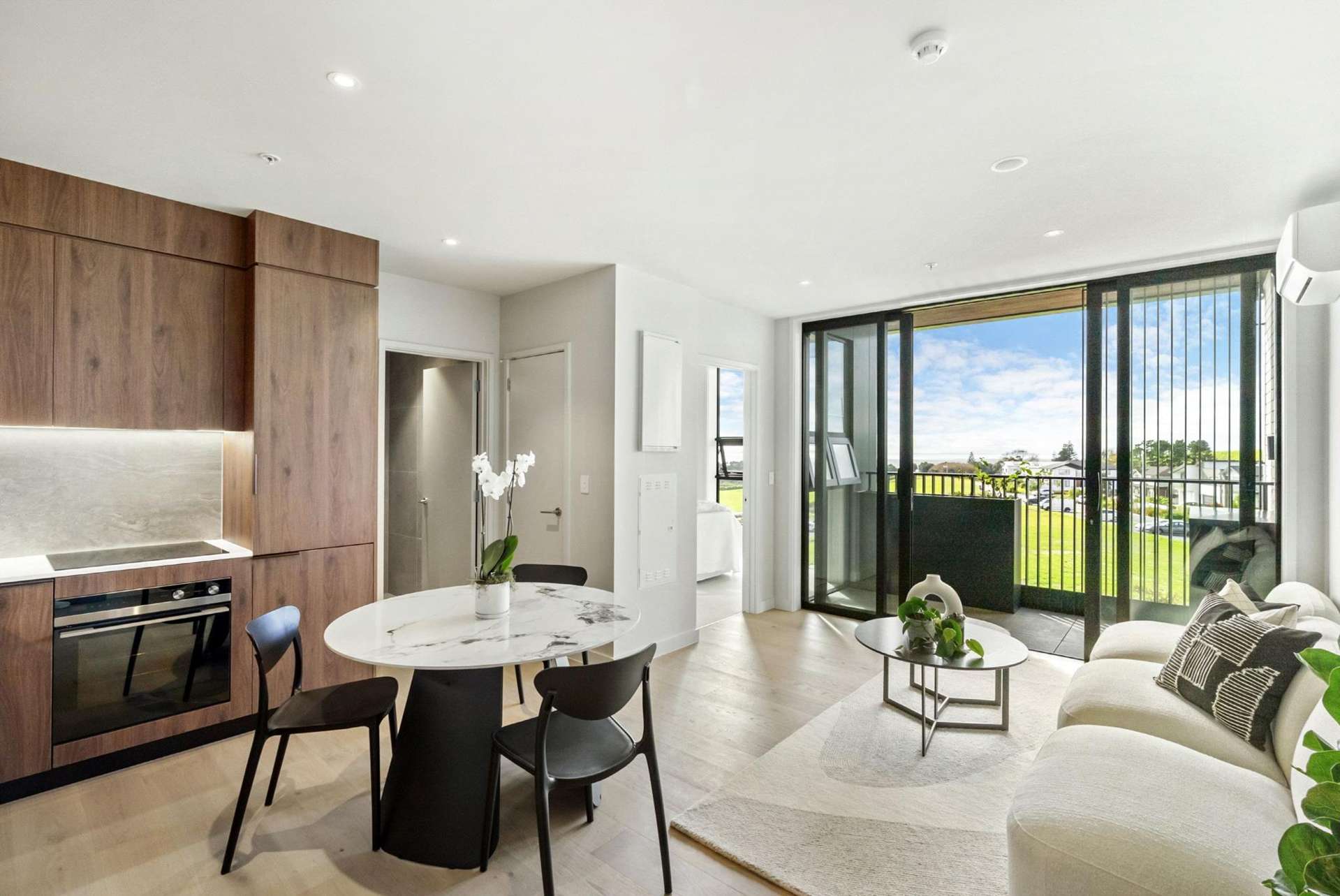 302/84 Te Oneroa Way Long Bay_0