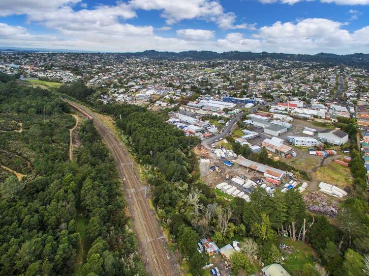 365 West Coast Road Glen Eden_6