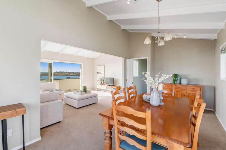 4 Mariners Grove Algies Bay_14