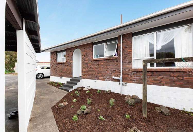 1/40 Blacklock Avenue Henderson_7