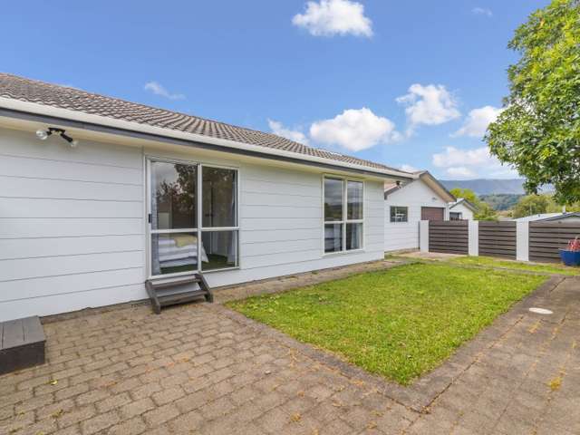 18 Tacoma Drive Totara Park_1