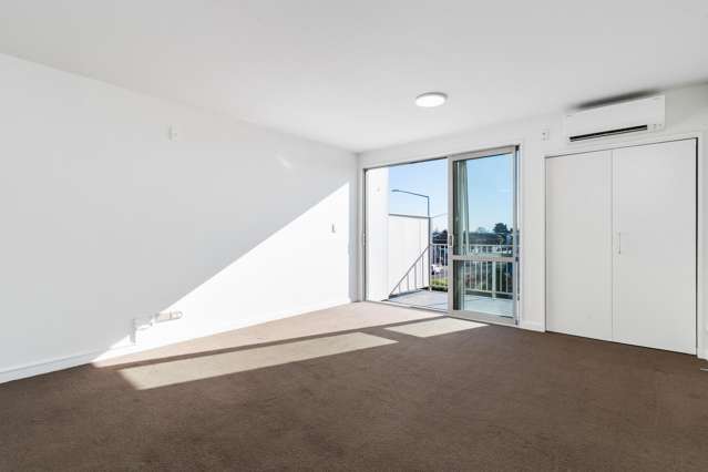 14/20 Stanmore Road Phillipstown_3