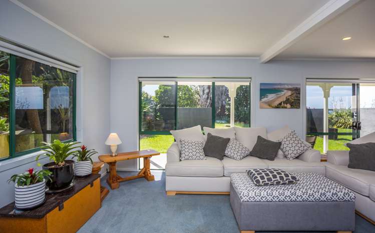 15 Sirrah Street Okitu_7