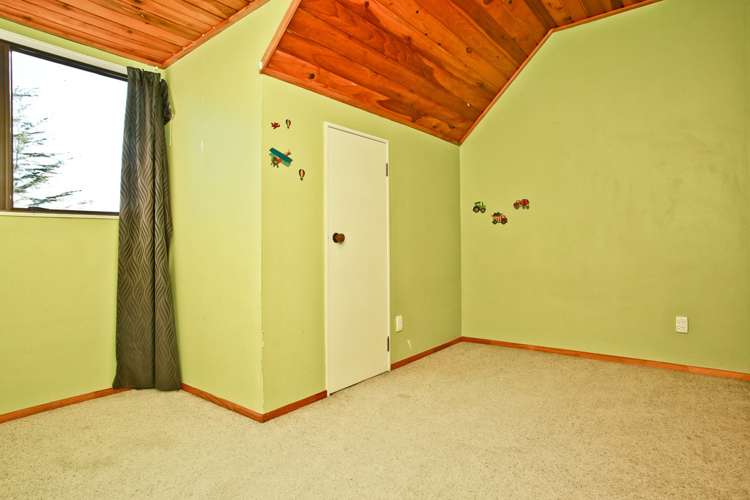 211 Saint Leger Road Kihikihi_11