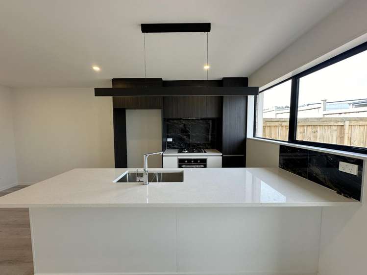 15b Poruru Close 10938_4