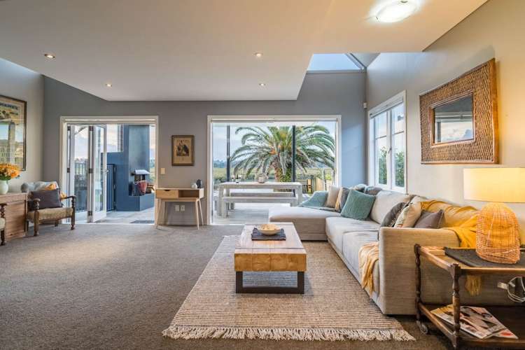 24 The Terrace Herald Island_5