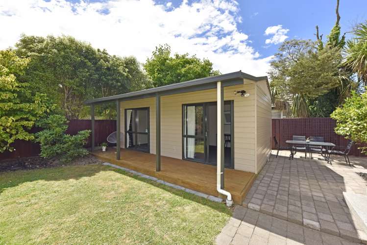 8b Wyatt Place Russley_15