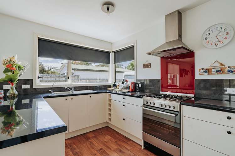 B/75 Ajax Street Milton_2