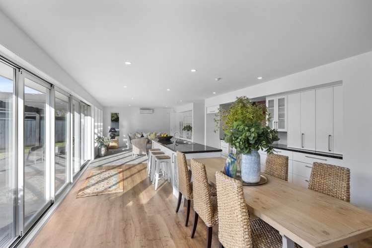 14 Donovan Place Aidanfield_1