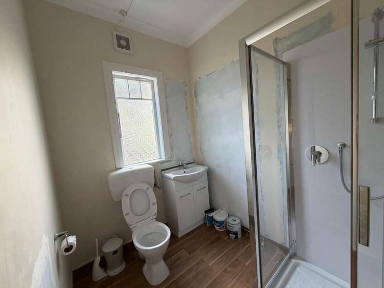 8 Blythe Street Berhampore_7