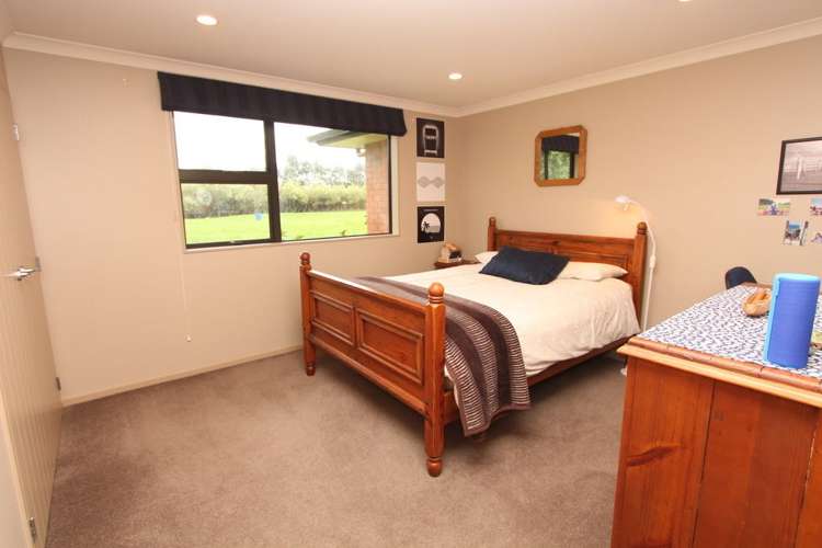 232 Oreti Road Otatara_6