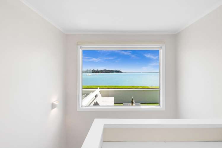 3 The Parade Bucklands Beach_23