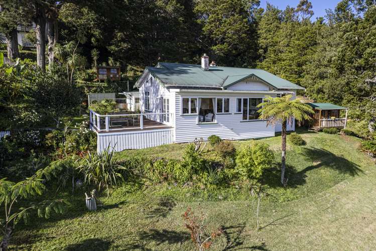 43 Riverside Drive Riverside_26