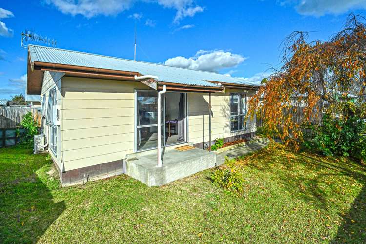 2/34 Ramsey Crescent Flaxmere_1