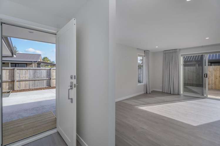 1a Nicholas Avenue_5