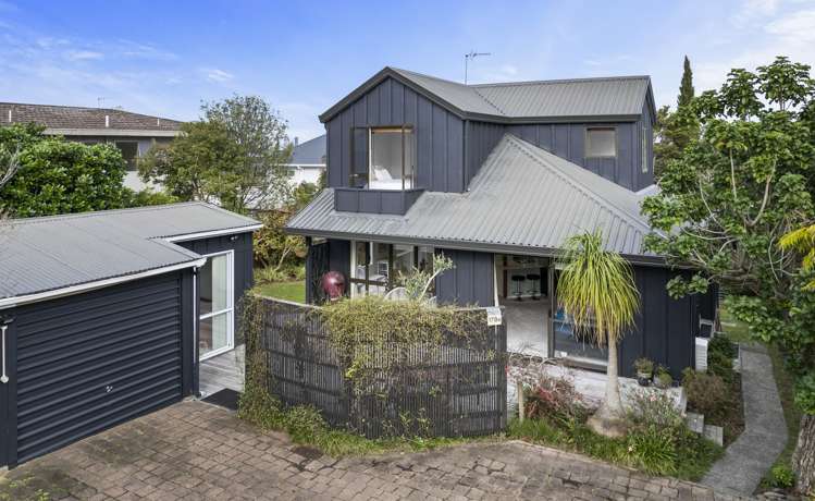 2/178 Onewa Road Birkenhead_14