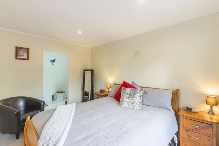 1/14 Duncan Street Tawa_15