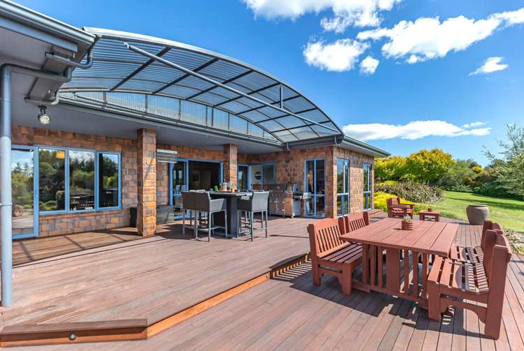 25 Twin Peaks Grove Koputaroa_2