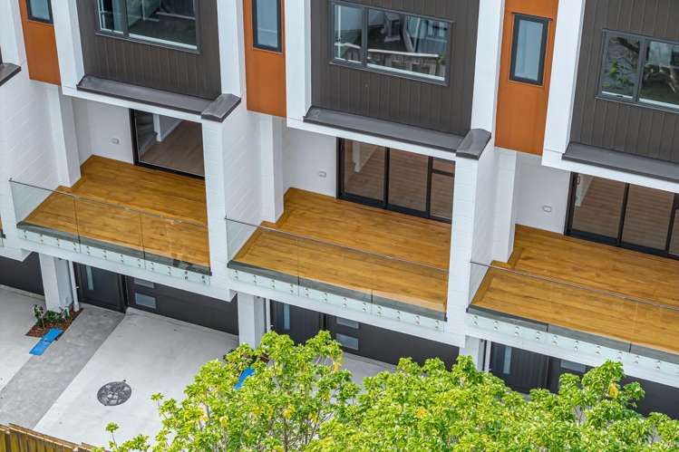 Lot 2/252 Pakuranga Road Pakuranga Heights_14