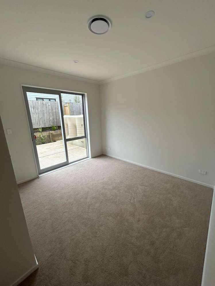 15b Gulf Crest Bucklands Beach_16