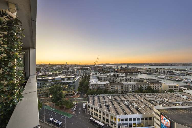 1304/1 Hobson Street Auckland Central_19