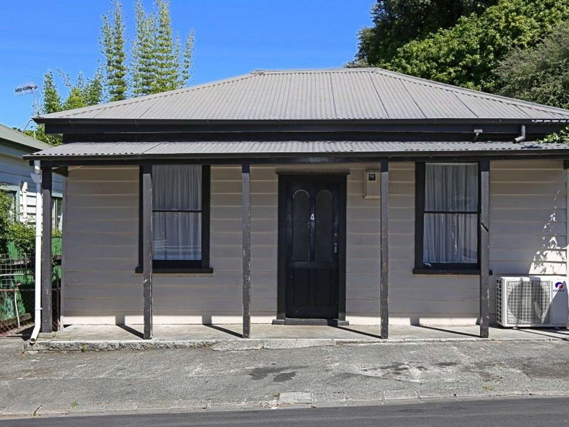 4 Paradise Road Napier South_0