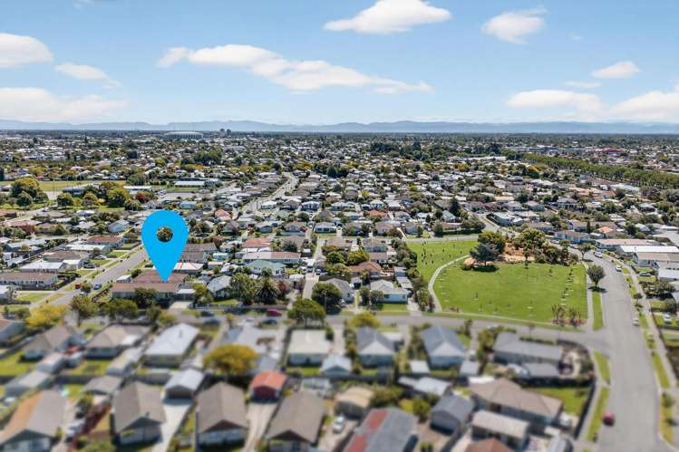 2/21 Cob Crescent Woolston_15