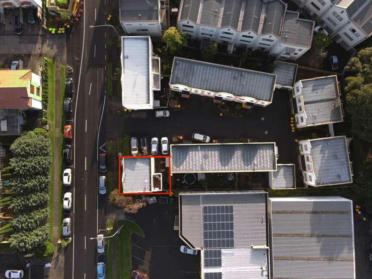 1/4 Ambrico Place New Lynn_19