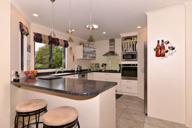 13 Antoine Grove Richmond_17