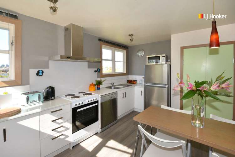 80 Columba Avenue Calton Hill_1