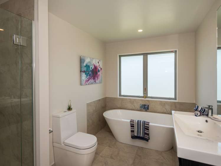 8 Korowai Street Marshland_11