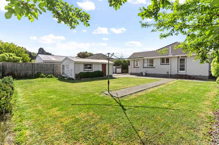 27 Hurunui Street Cracroft_17