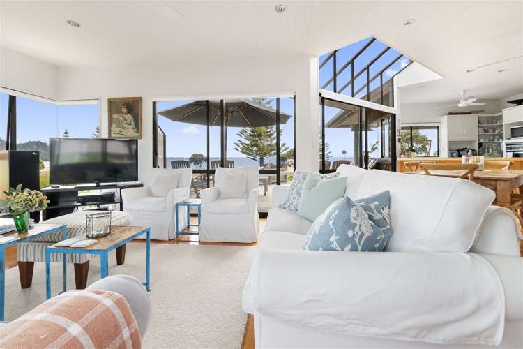 231 Onemana Drive Onemana_8